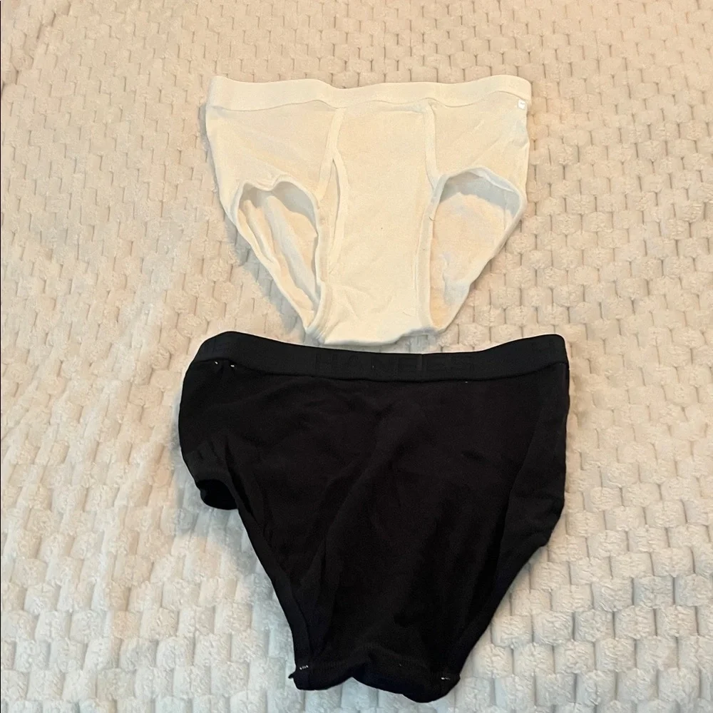 Hanes Men's Black and White Underwear Set Size Medium NWOT